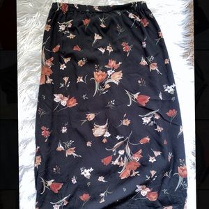 Past the knee skirt